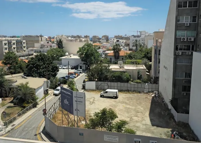 The Heart Of The Apartamento Limassol